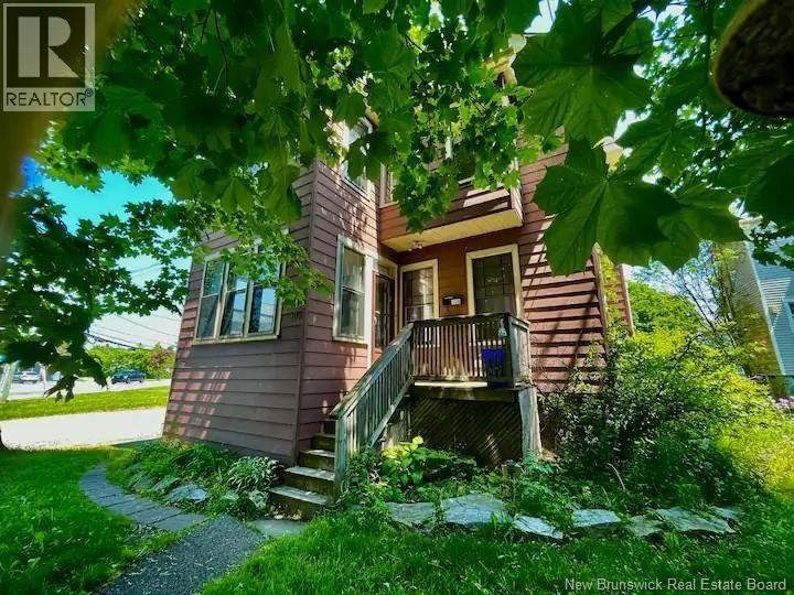 102-104 Lansdowne Avenue, Saint John, NB, E2K 2Z8