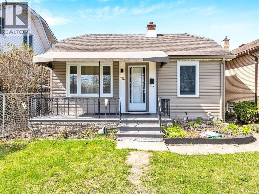 1757 Pierre Avenue, Windsor, ON, N8X 4P7
