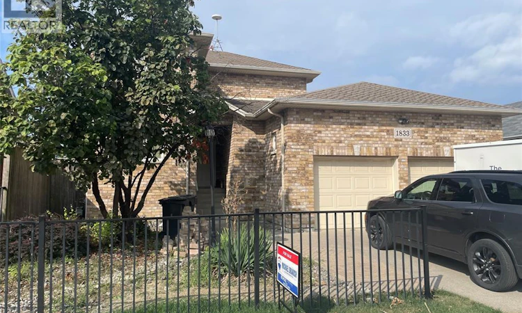1833 St . Luke Road