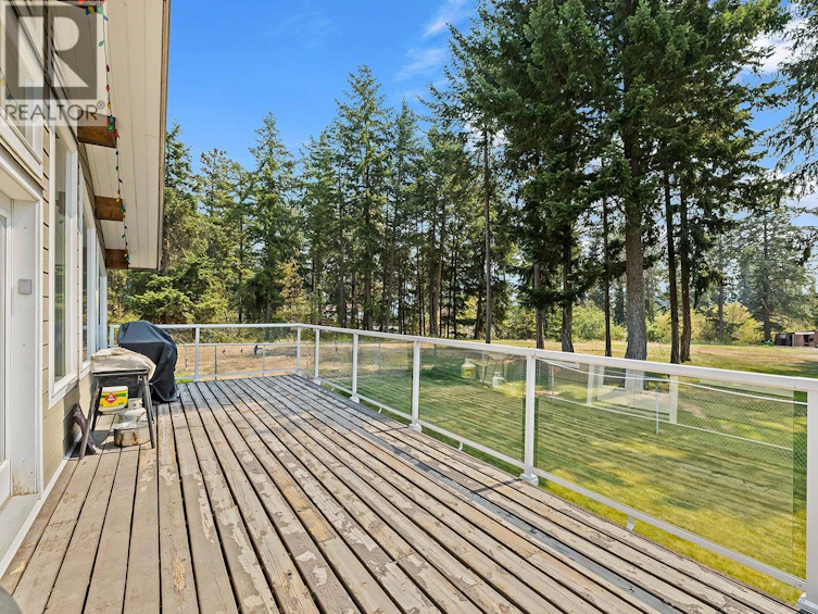 5090 Mackinnon Road, Peachland, BC, V0H 1X0 - 29