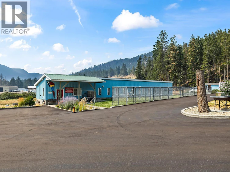 5090 Mackinnon Road, Peachland, BC, V0H 1X0 - 15
