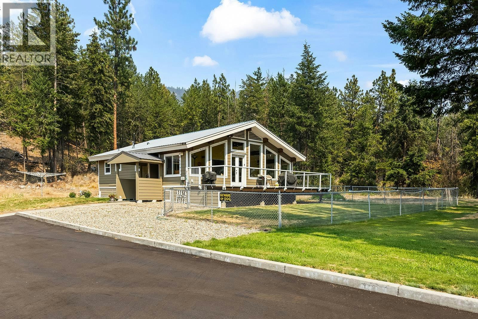 5090 Mackinnon Road, Peachland, BC, V0H 1X0 - 26