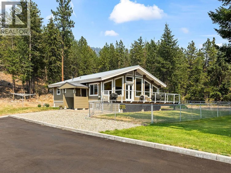 5090 Mackinnon Road, Peachland, BC, V0H 1X0 - 26