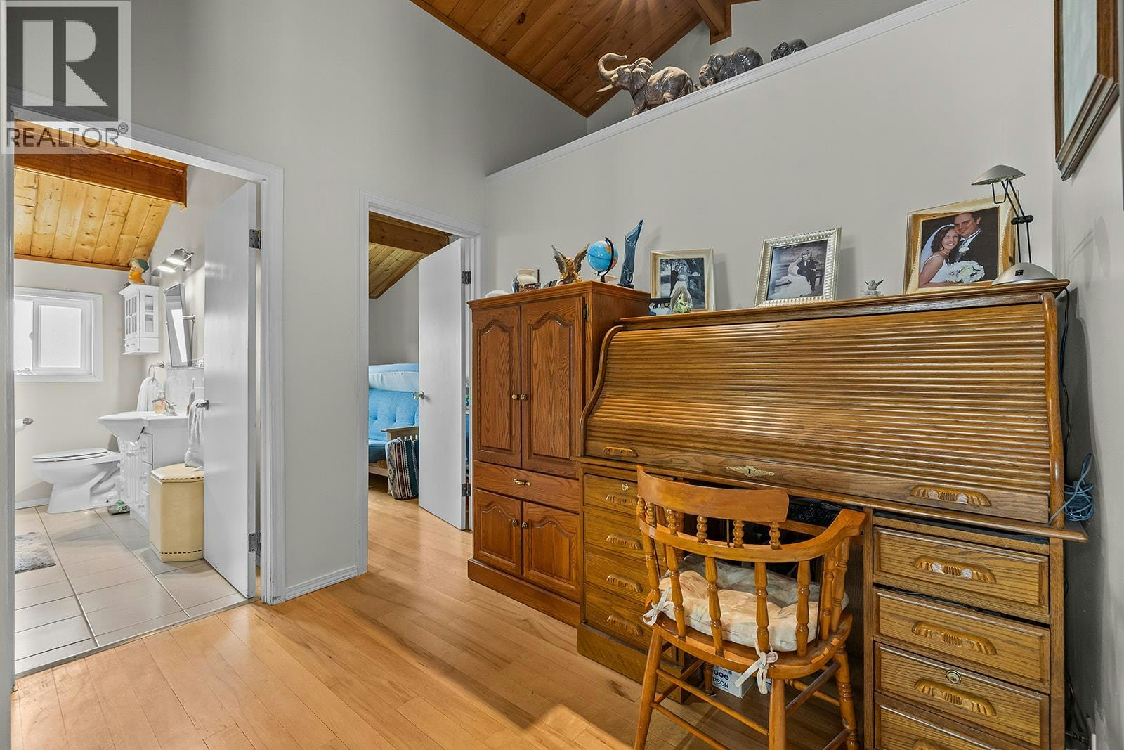 5090 Mackinnon Road, Peachland, BC, V0H 1X0 - 46