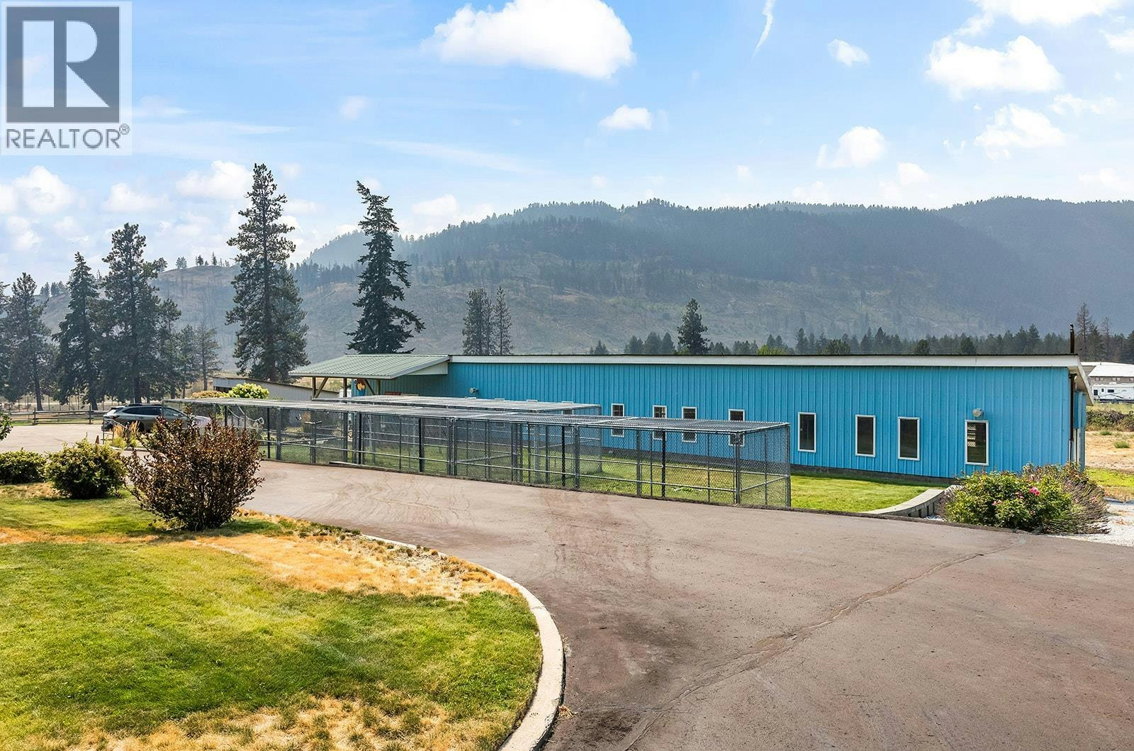 5090 Mackinnon Road, Peachland, BC, V0H 1X0 - 13