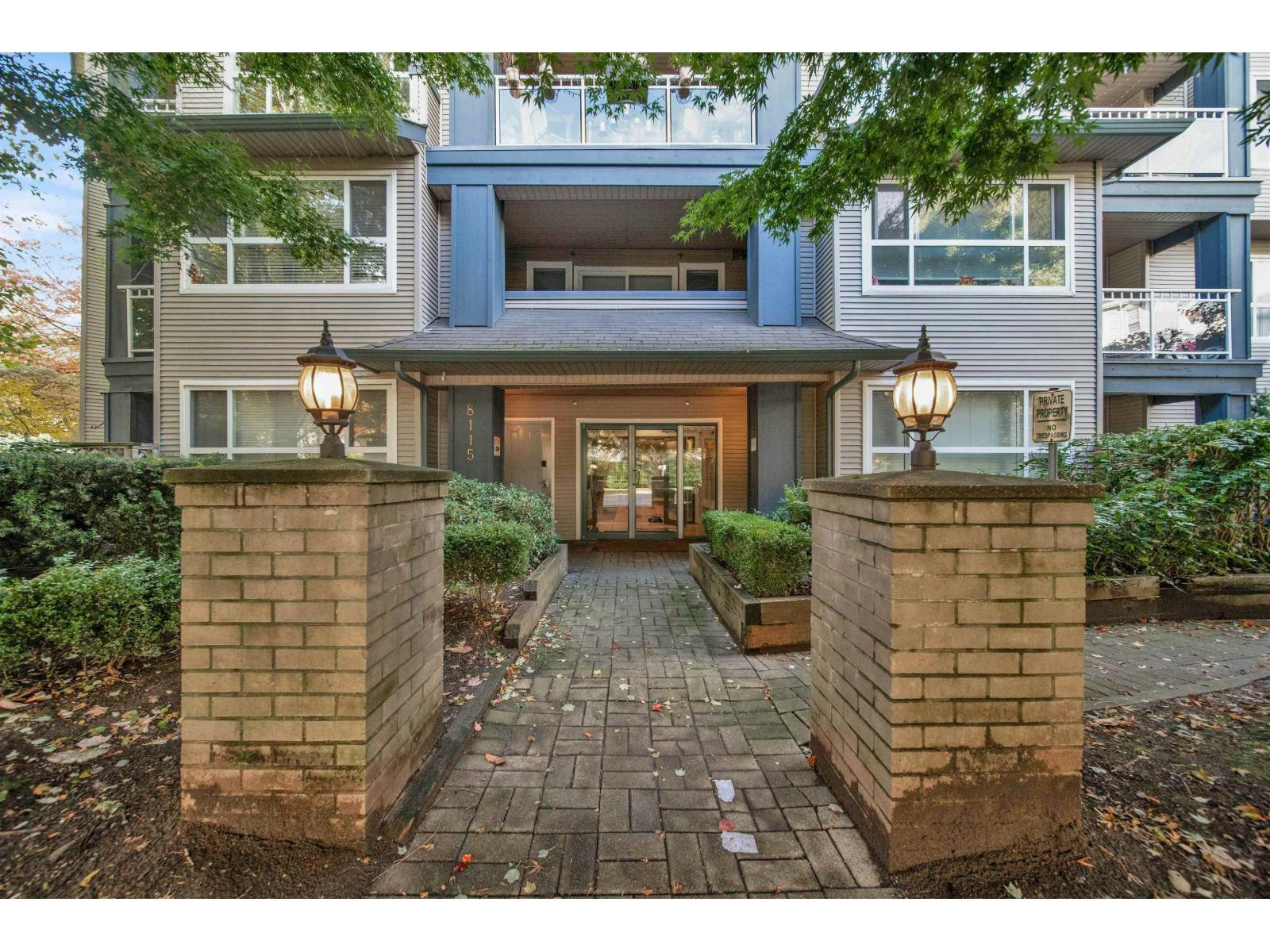 210-8115 121a Street, Surrey, BC, V3W 1J2