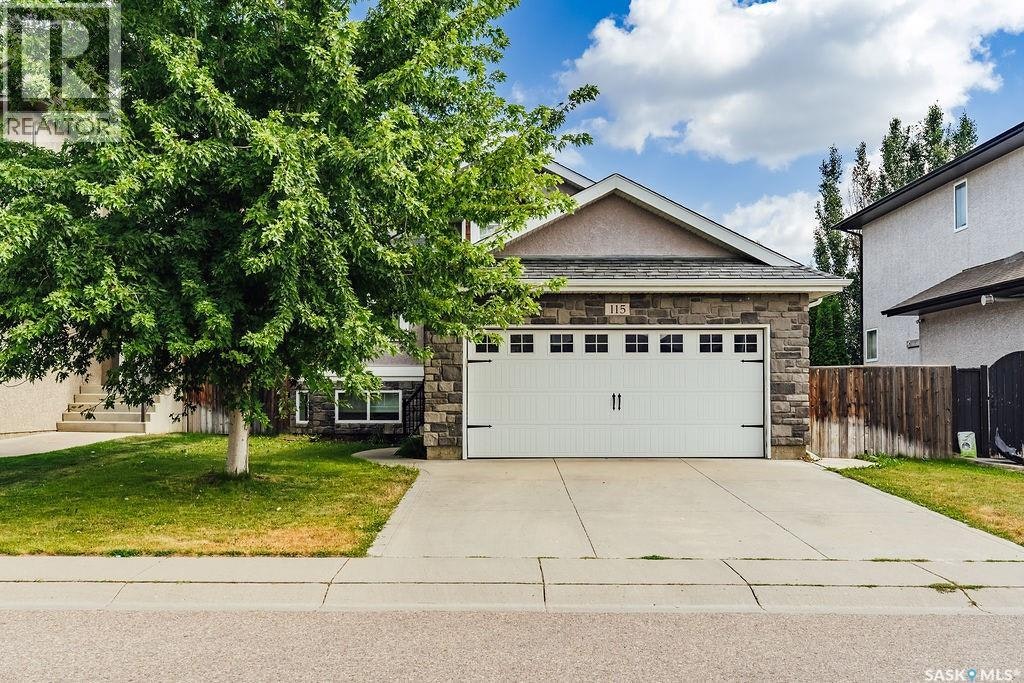 115 Blackstock Cove, Saskatoon, SK, S7T 0H4