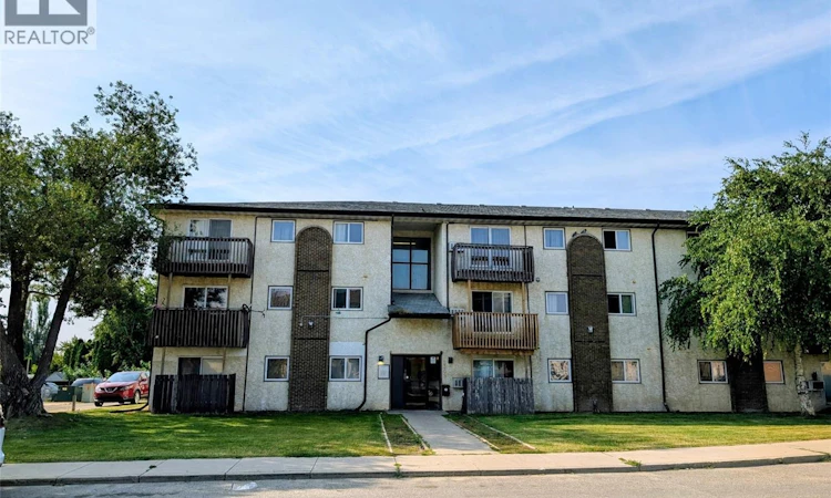 25-2309 17th Street W