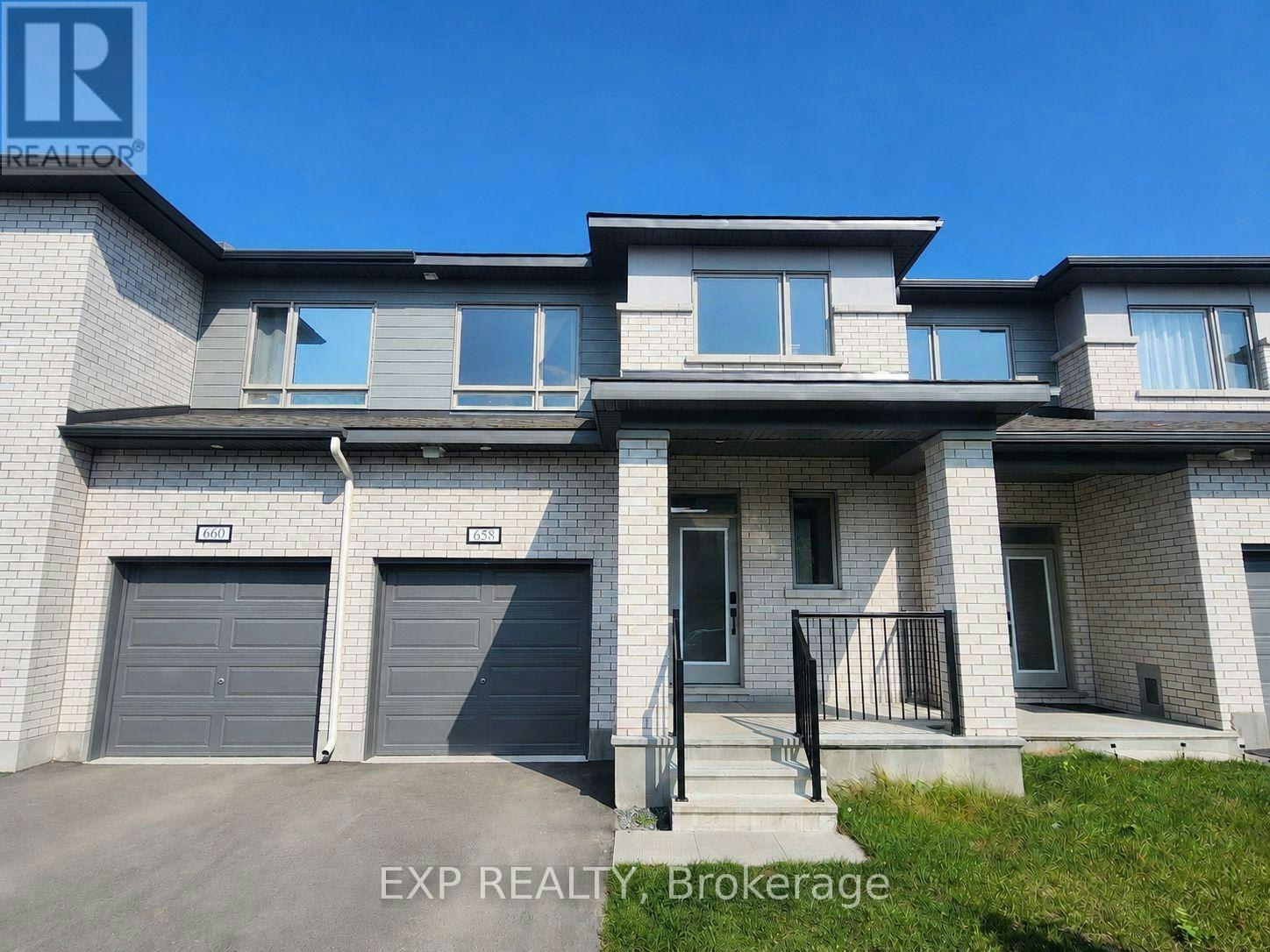 658 Fenwick Way, Manotick, ON, K2J 7E6