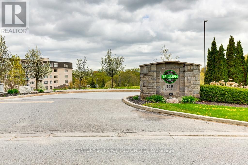 304-149 Church Street, King, ON, L0G 1T0