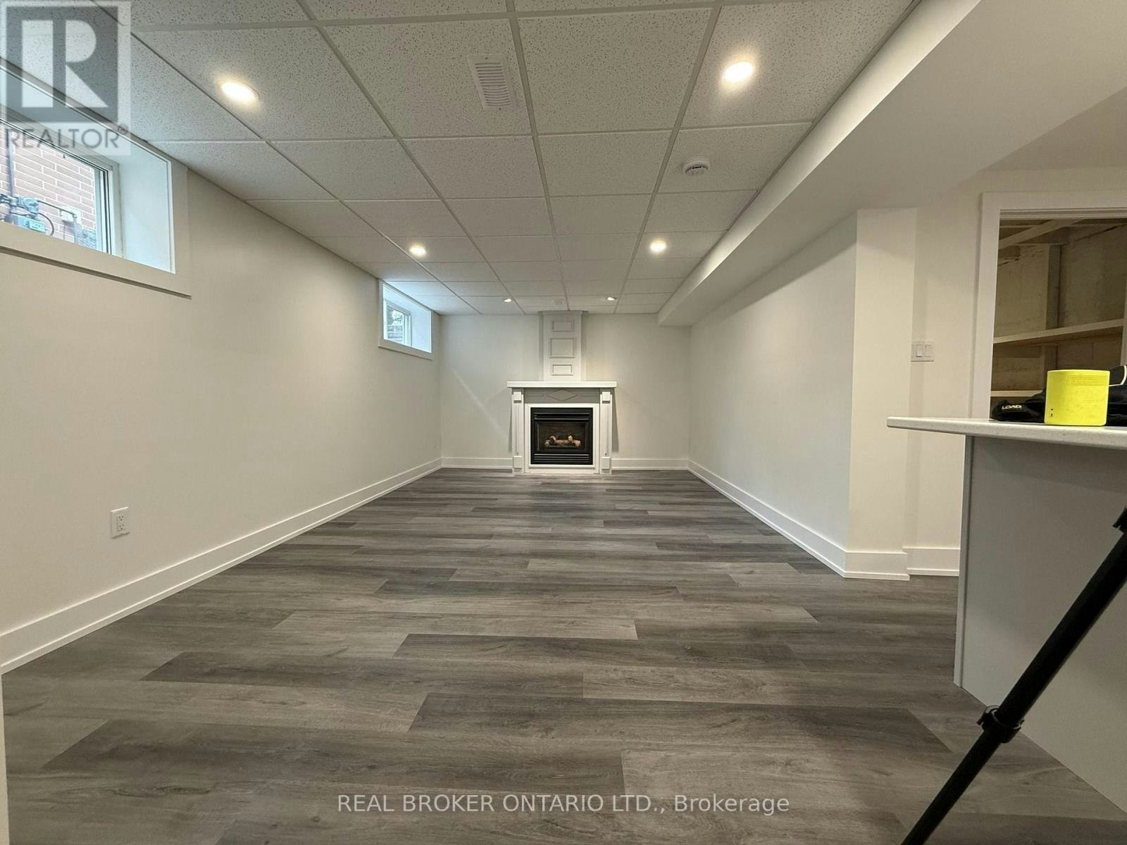 BASEMENT-110 Melrose Avenue, Barrie, ON, L4M 2B3 - 2