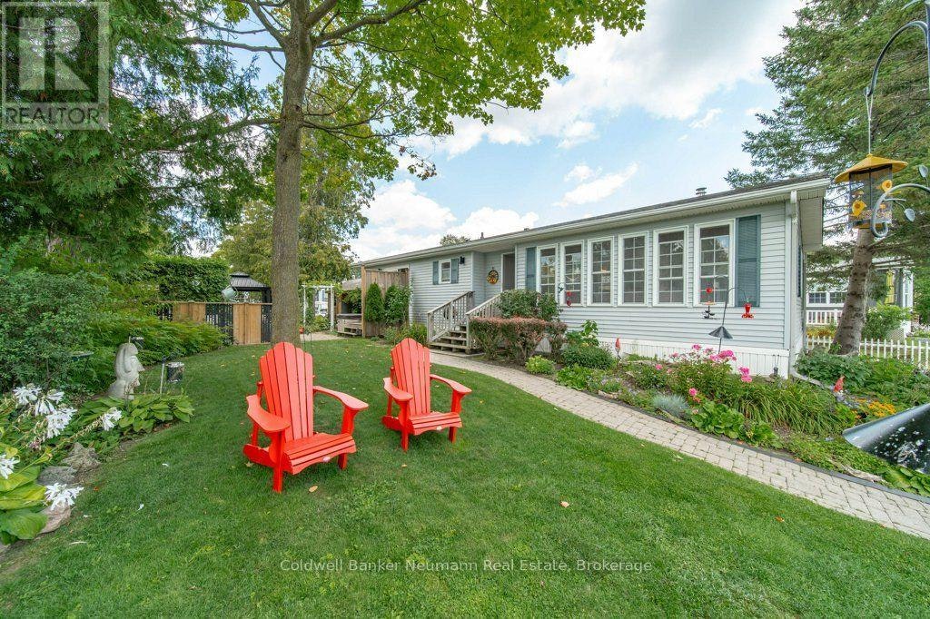 41 Trillium Beach Drive Pvt Drive, Puslinch, ON, N0B 2J0