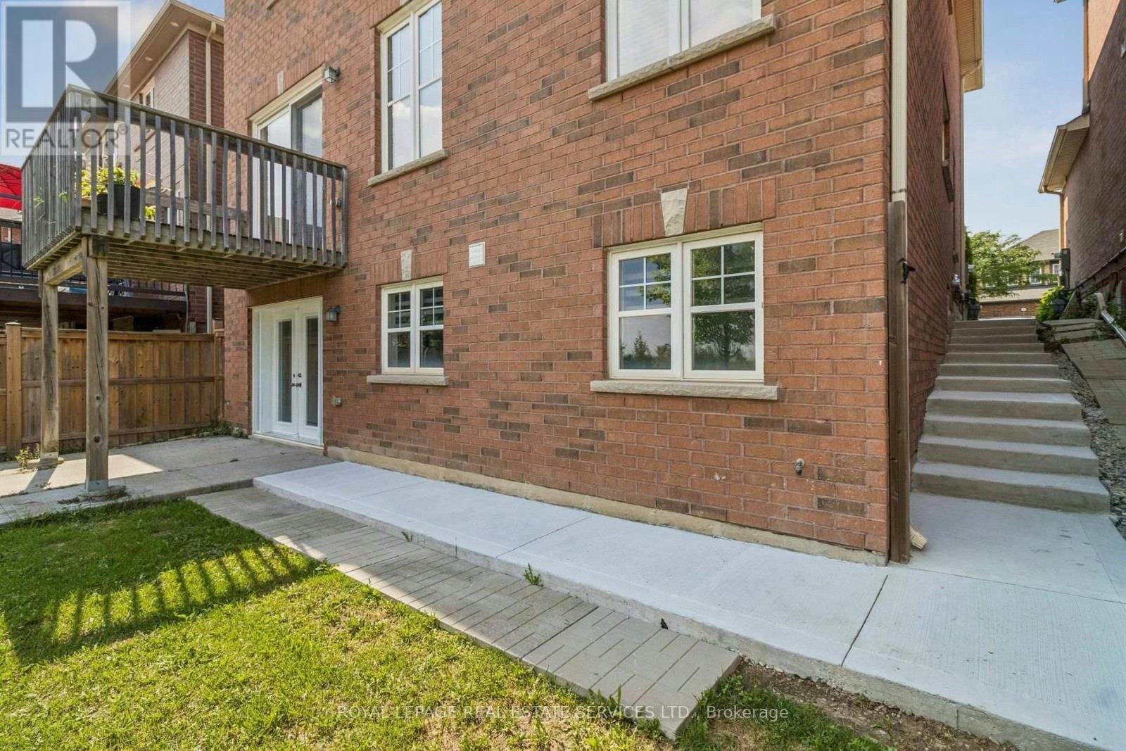 2-12 Locomotive Crescent, Brampton, ON, L7A 0T7 - 17
