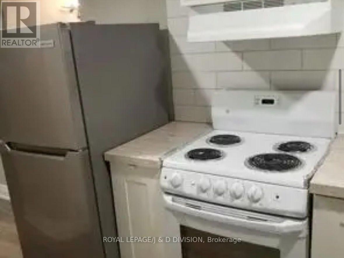 STUDIO-183 Belgravia Avenue, Toronto, ON, M6E 2M6 - 4