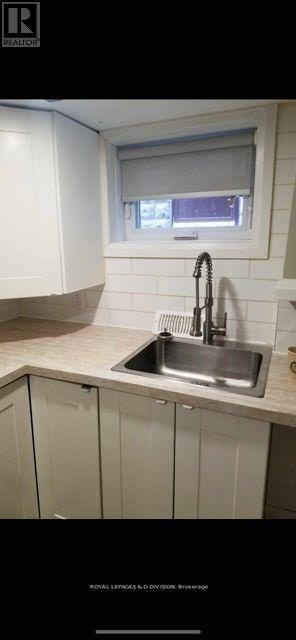 STUDIO-183 Belgravia Avenue, Toronto, ON, M6E 2M6 - 3