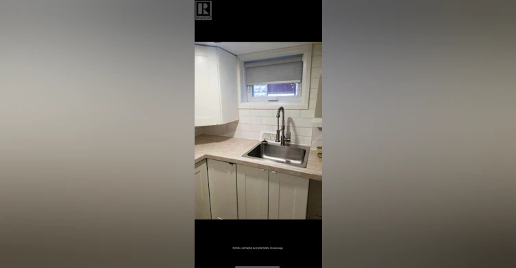 STUDIO-183 Belgravia Avenue, Toronto, ON, M6E 2M6 - 3