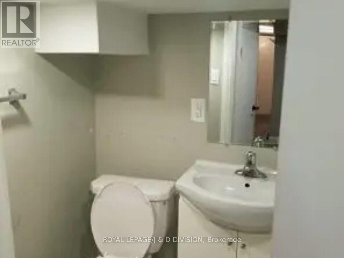 STUDIO-183 Belgravia Avenue, Toronto, ON, M6E 2M6 - 8