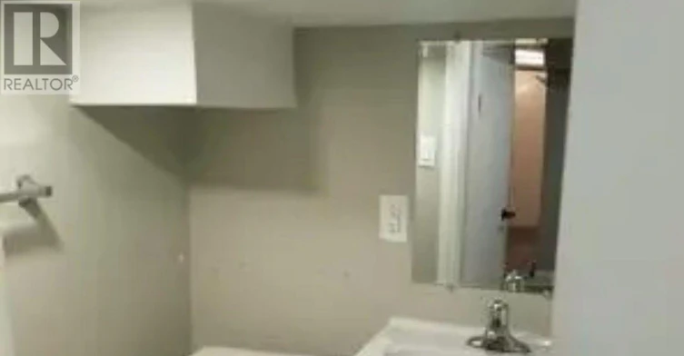 STUDIO-183 Belgravia Avenue, Toronto, ON, M6E 2M6 - 8