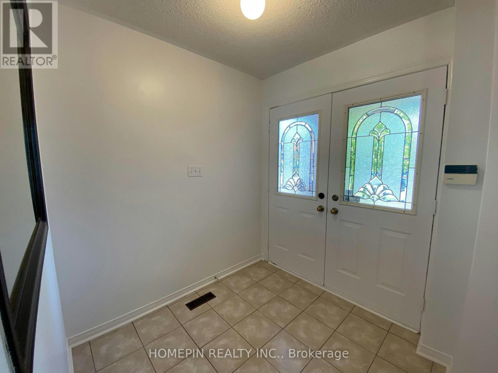 3116 Wheatstone Avenue, Mississauga, ON, L5B 4J5 - 2