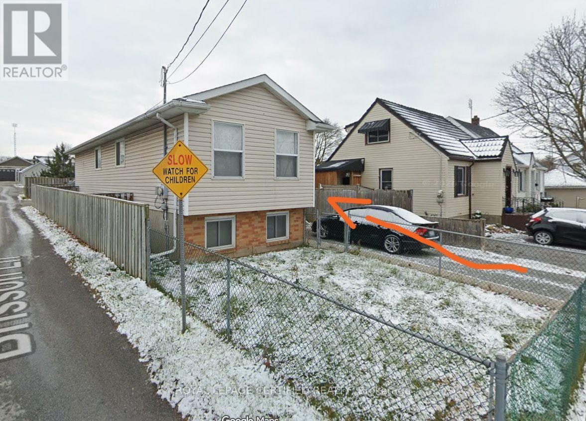 BSMT-6 Lincoln Avenue, St. Catharines, ON, L2P 2H9