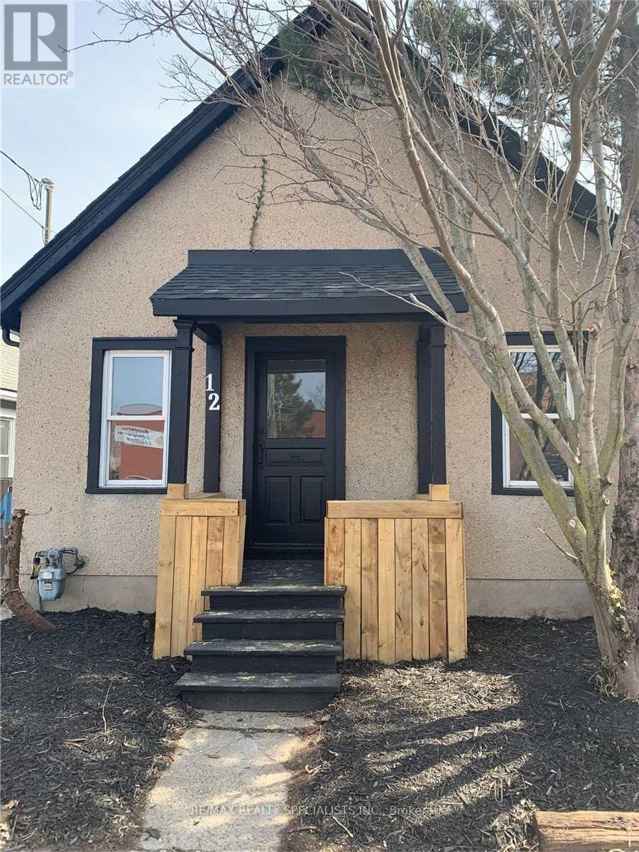 12 Page Street, St. Catharines, ON, L2R 4A3