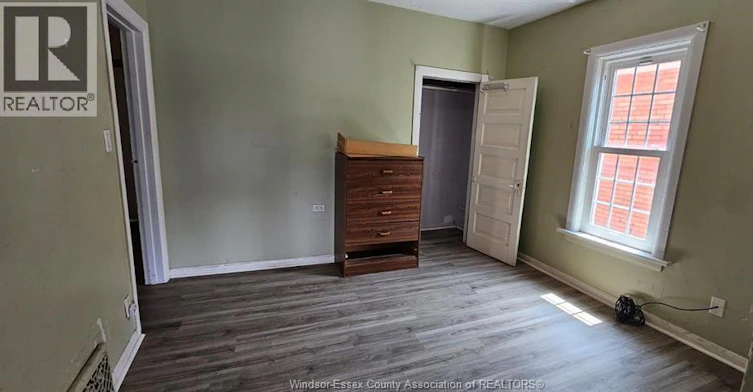 UPPER-693 Bruce Avenue, Windsor, ON, N9A 4X3 - 14