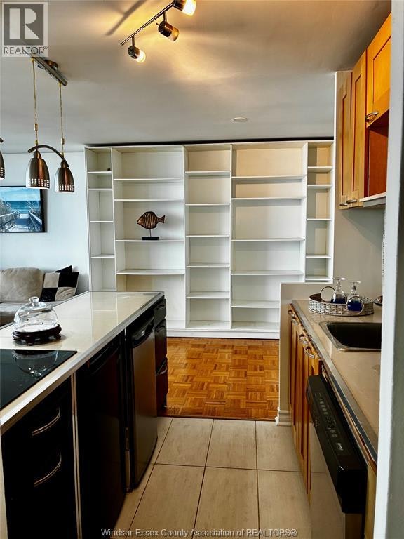 1412-111 Riverside Drive East, Windsor, ON, N9A 2S6 - 16
