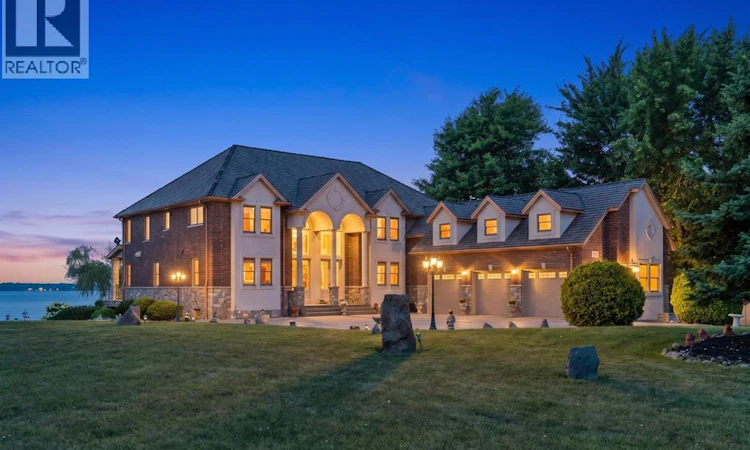 1360 Windermere Place