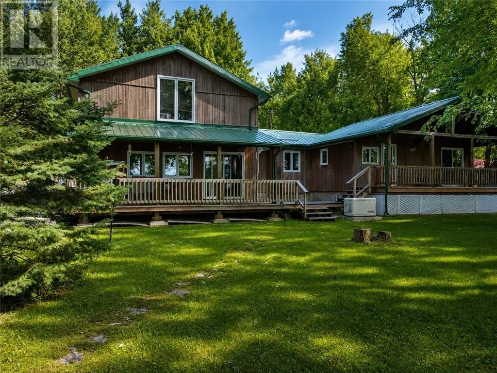 27 Peacock Trail, New Tecumseth, ON