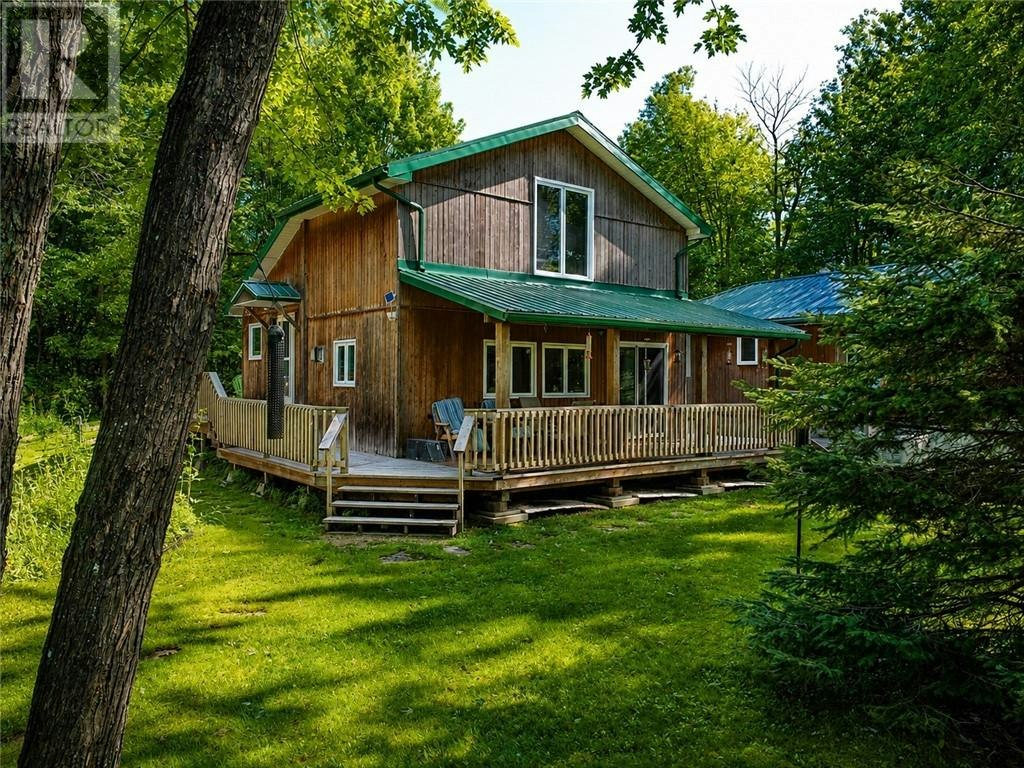 27 Peacock Trail, New Tecumseth, ON, P0P 1J0