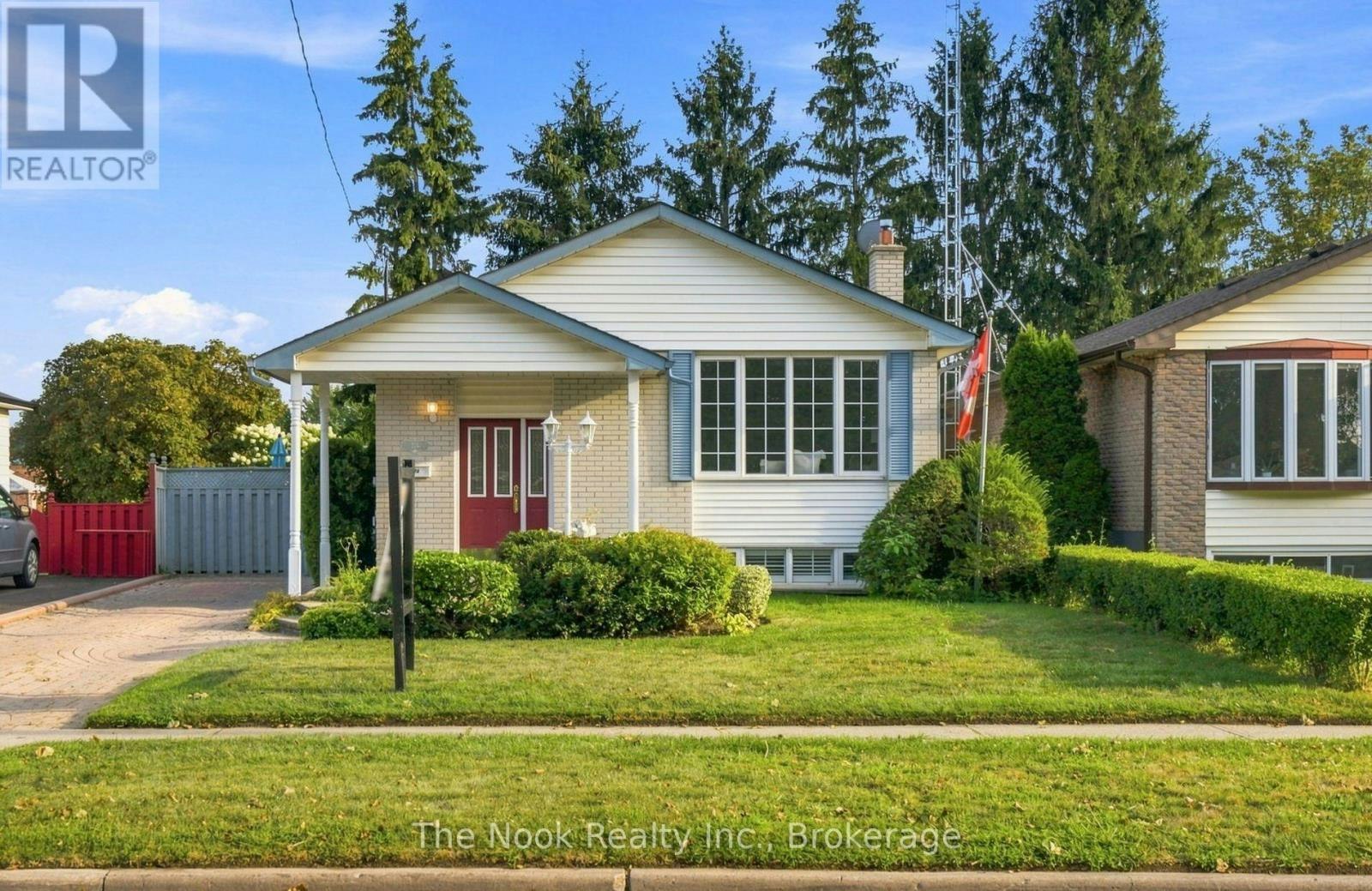 274 Labrador Drive, Oshawa, ON, L1H 7E8