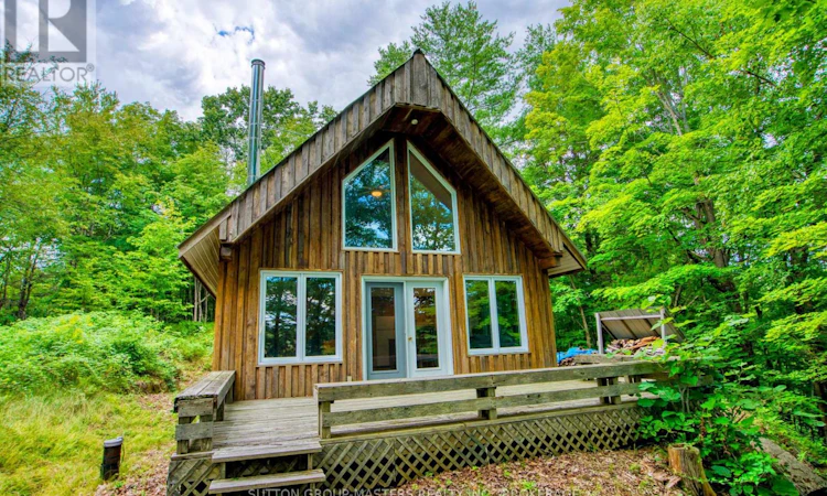 6559 Salmon Lake Road
