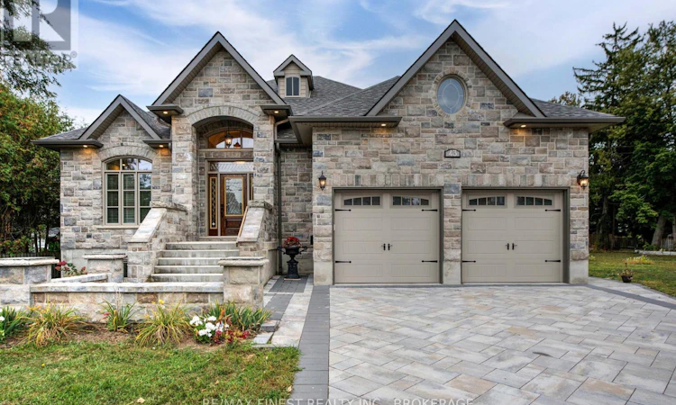 43 Crerar Boulevard