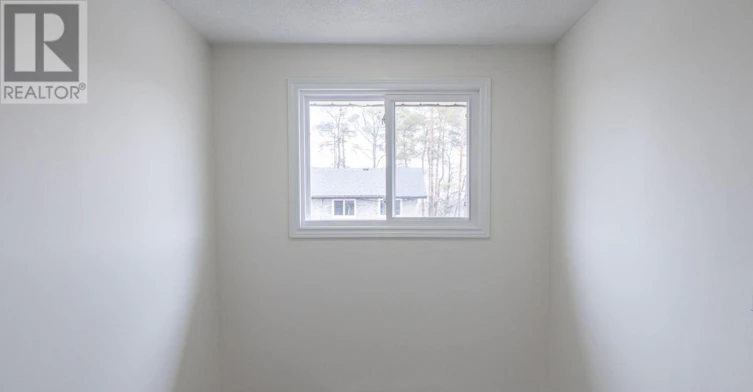 6-84 Mary Street W, Kawartha Lakes, ON, K9V 5G3 - 12