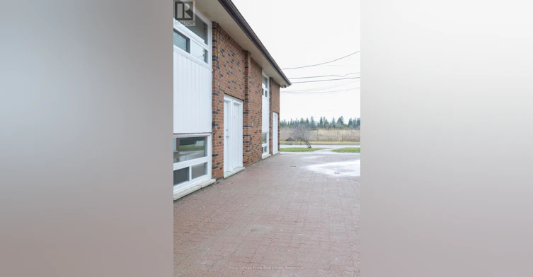 1-84 Mary Street W, Kawartha Lakes, ON, K9V 5G3