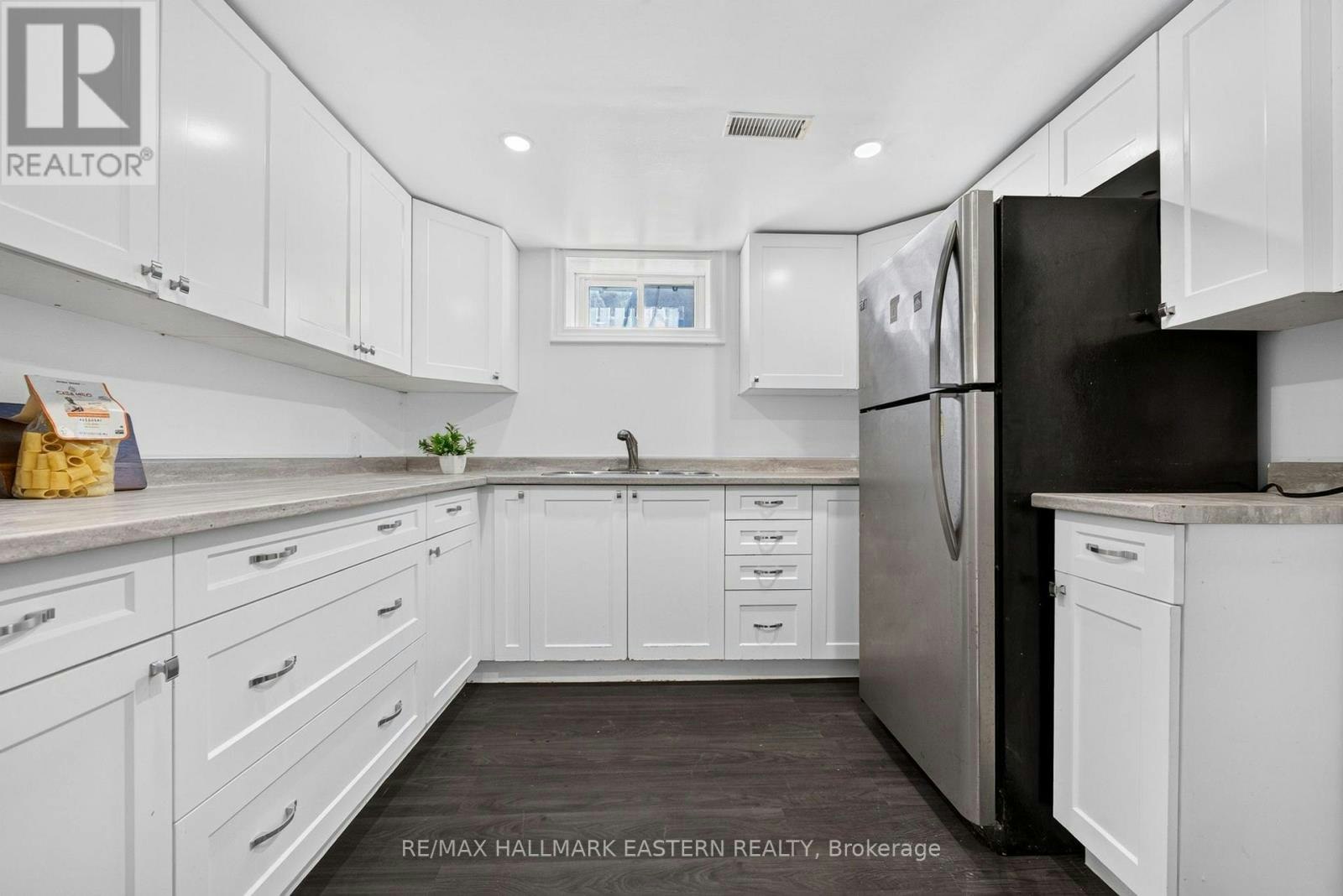754 Crawford Place, Peterborough, ON, K9J 3X3 - 34
