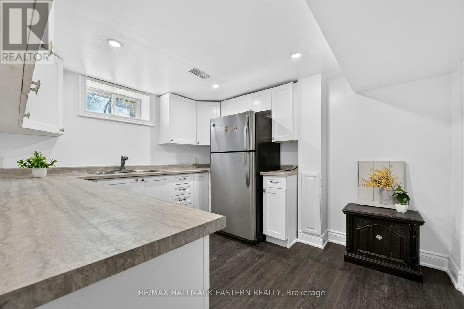 754 Crawford Place, Peterborough, ON, K9J 3X3 - 35