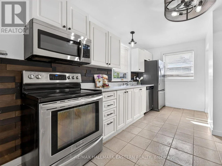 754 Crawford Place, Peterborough, ON, K9J 3X3 - 13