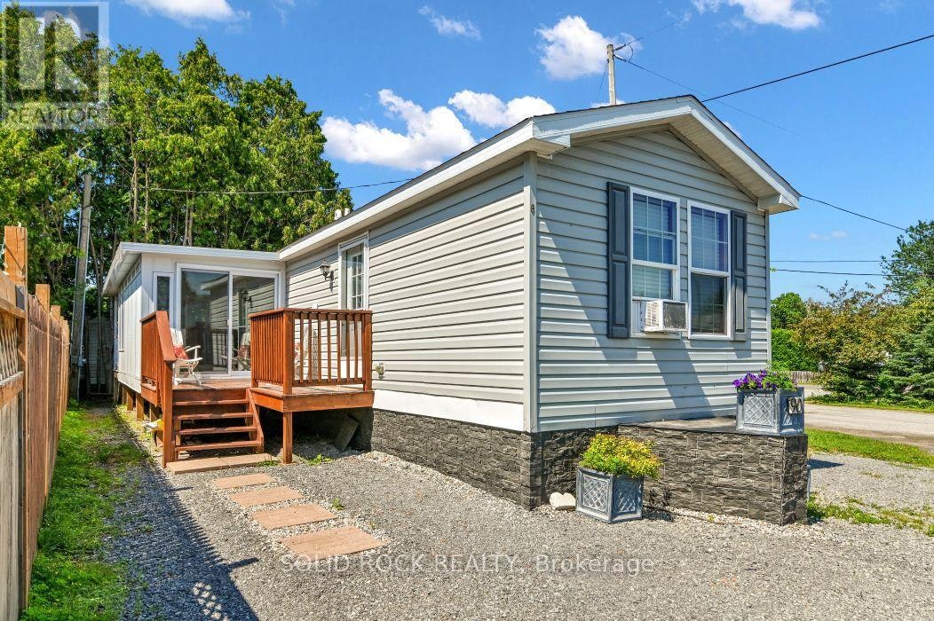 90-3535 St. Joseph Boulevard, Ottawa, ON, K4A 0Z6