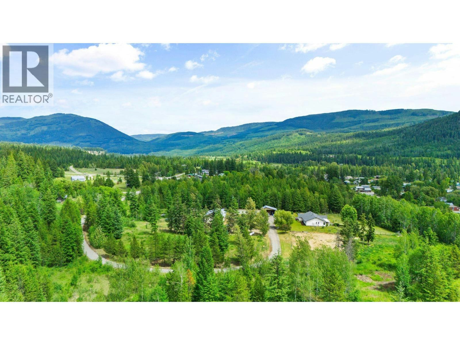 3056 Harmon Road, Vavenby, BC, V0E 3A0