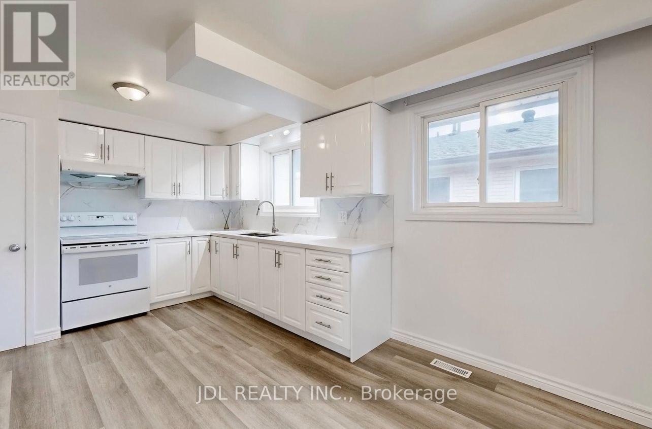 37 Warfield Dr Drive, Toronto, ON, M2J 3S4 - 2