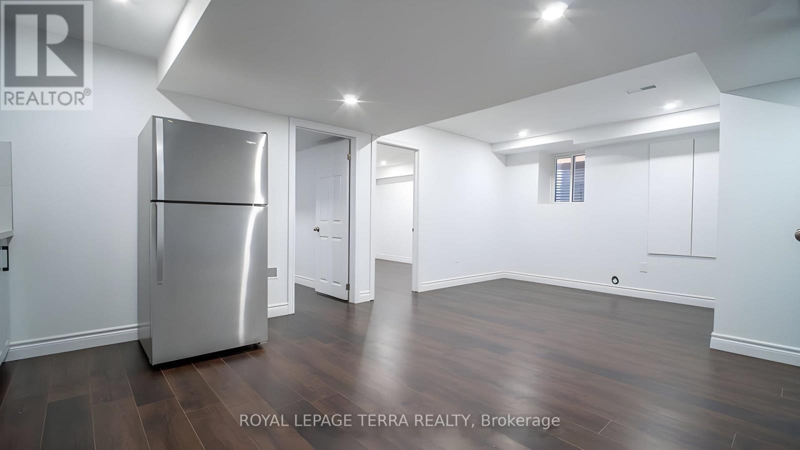 BASEMENT-25 Ouellette Drive, Whitby, ON, L1P 0E3 - 3