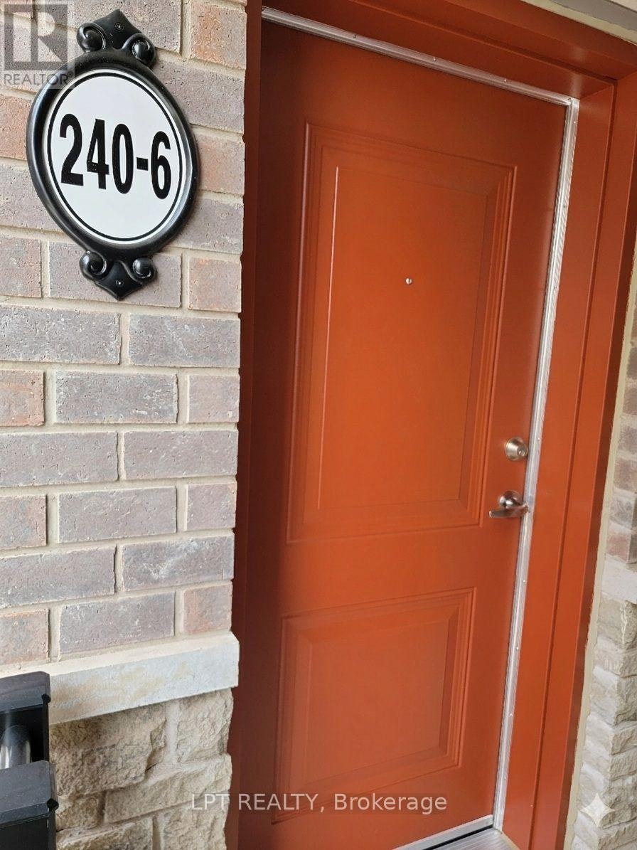 6-240 Lagerfeld Drive, Brampton, ON, L7A 5G9 - 2