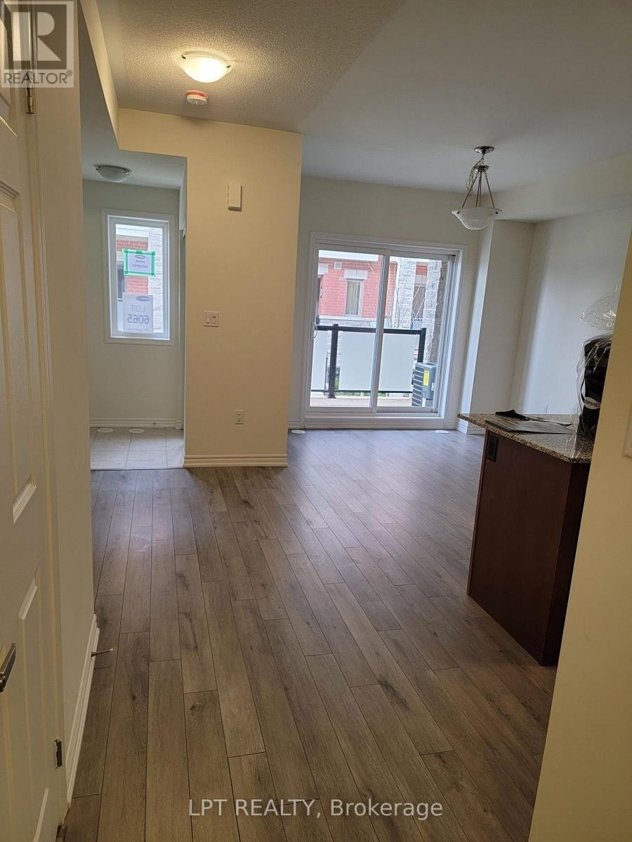 6-240 Lagerfeld Drive, Brampton, ON, L7A 5G9 - 5