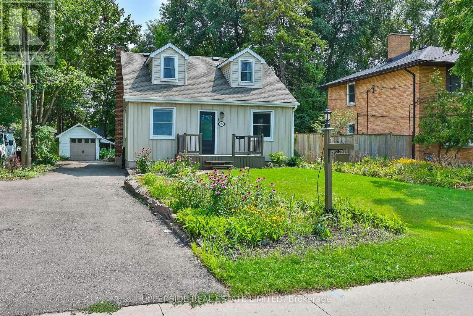257 Ottawa Street N, Kitchener, ON, N2H 3K9