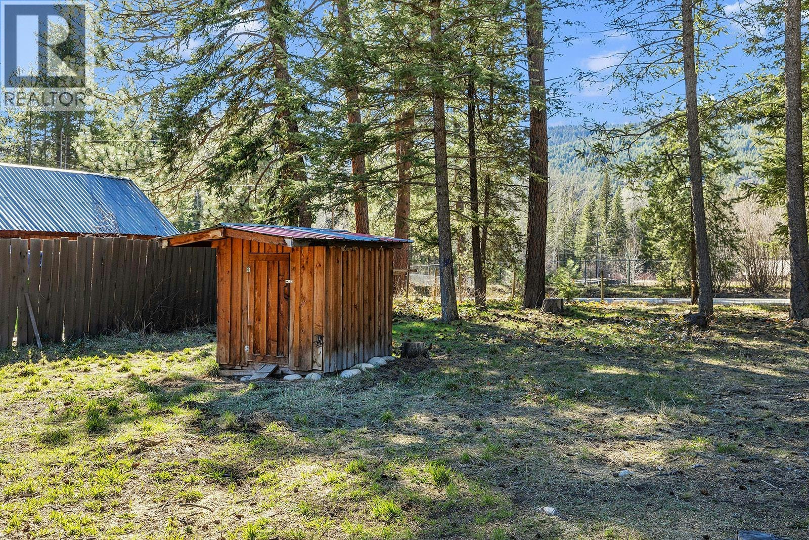 5835 3rd Street, Beaverdell, BC, V0H 1A0 - 13