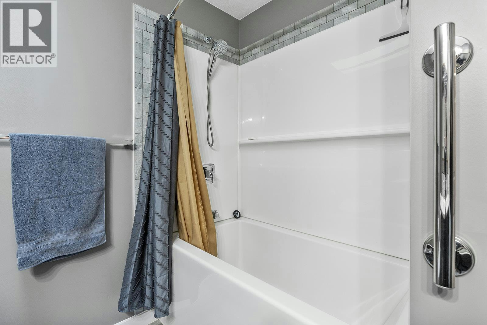 5835 3rd Street, Beaverdell, BC, V0H 1A0 - 47