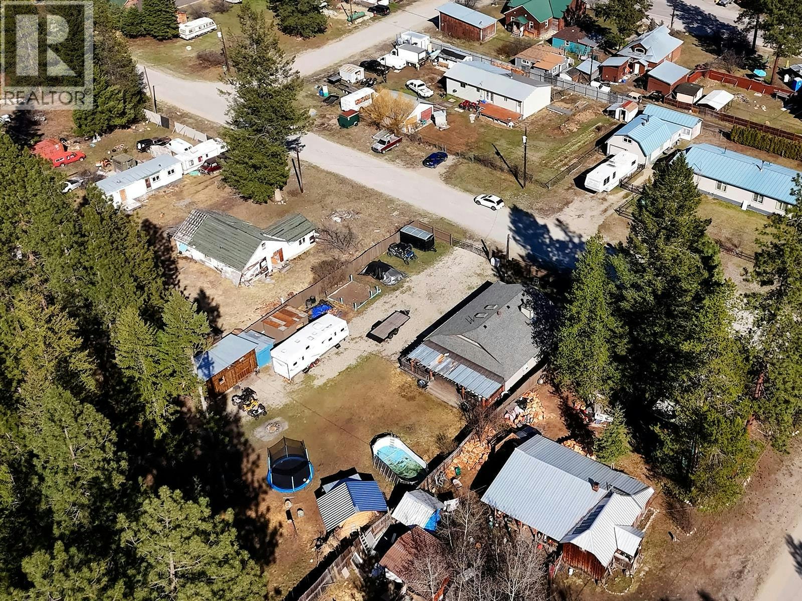 5835 3rd Street, Beaverdell, BC, V0H 1A0 - 6