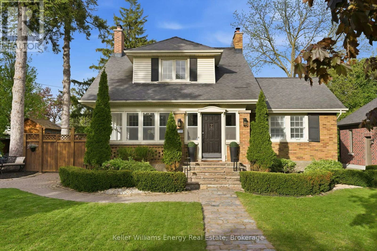 59 Bagot Street, Whitby, ON, L1M 1A1