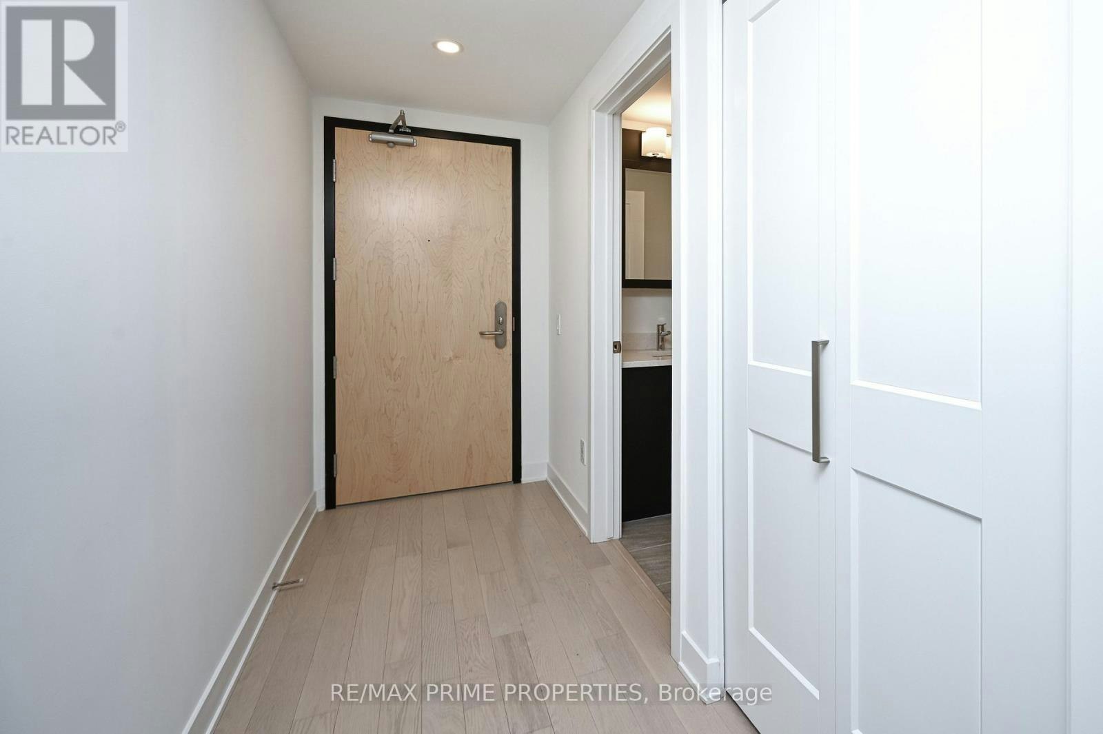 1307-340 Queen Street, Ottawa, ON, K1R 0G1 - 2